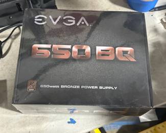 650 W power supply