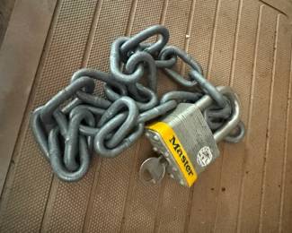 Master lock and Chain