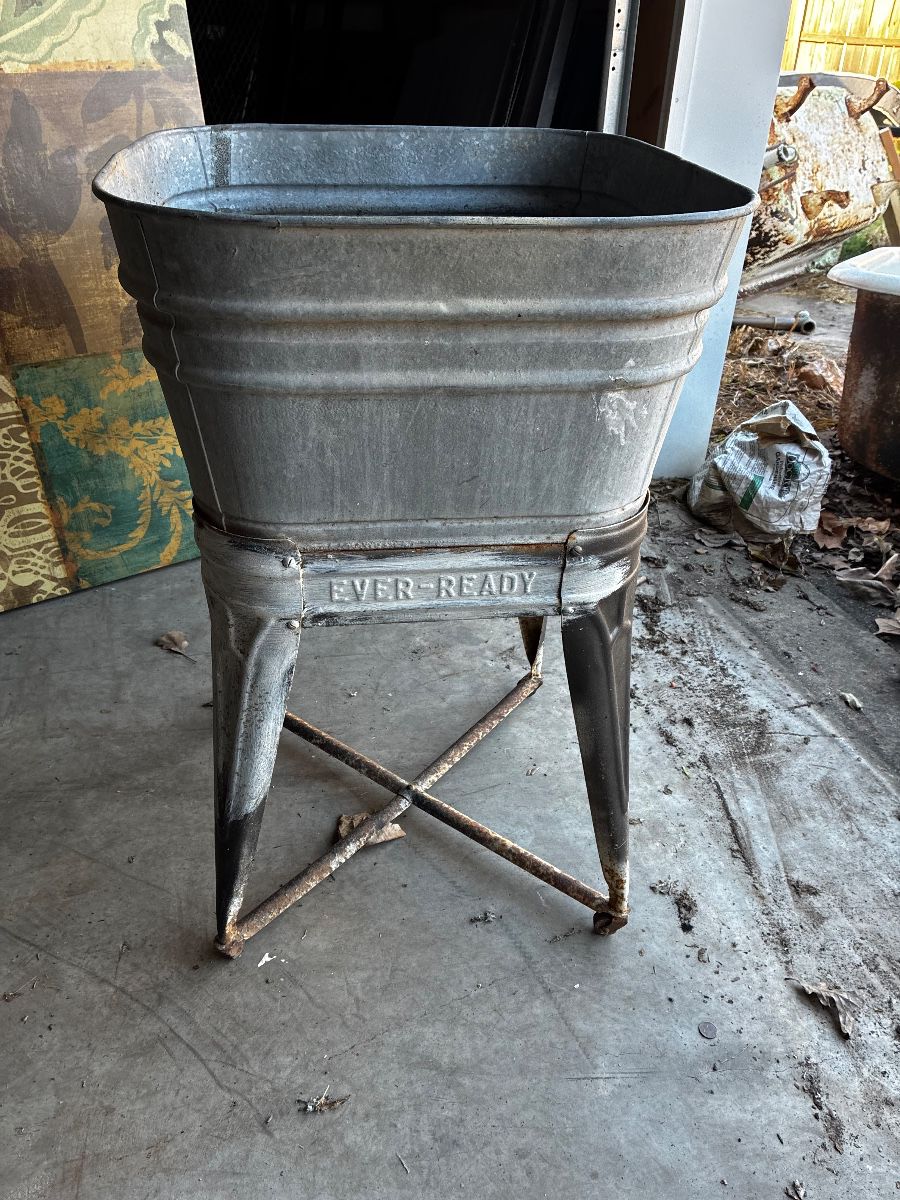 Galvanized tub on a stand
