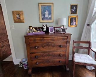 Empire Dresser