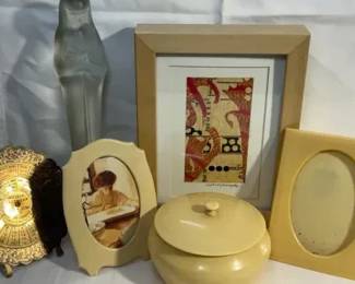 Vintage vanity