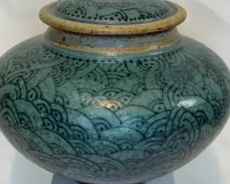 Art pottery lidded vessel
