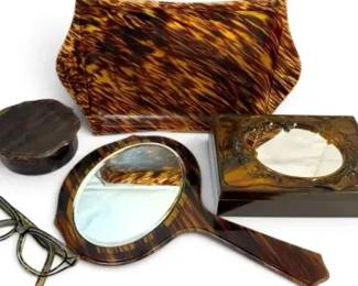 Vintage vanity