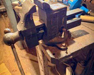 Hefty Bench Vise