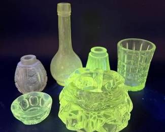 (6) Antique & Vintage UV Reactive Glass Pieces
