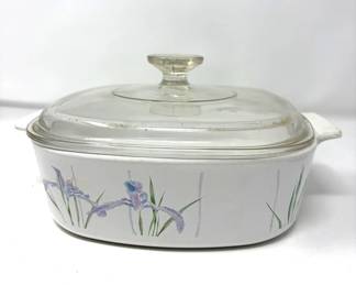 2L Corning Ware Iris Casserole Dish with Lid