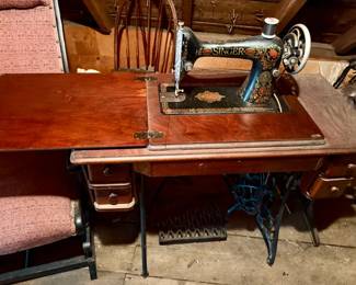 Antique Singer Sewing Machine Table