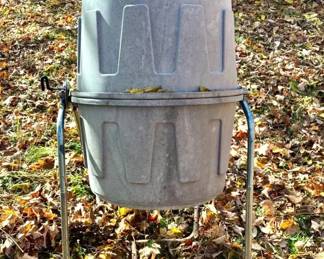 Suncast Turning Composter