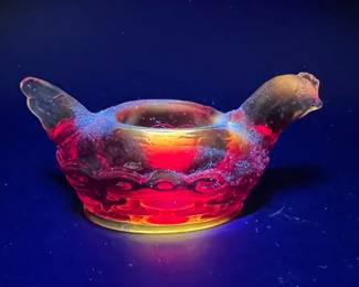 Amberina Glass Bird-and-Berry Salt Cellar with Ultraviolet Glow