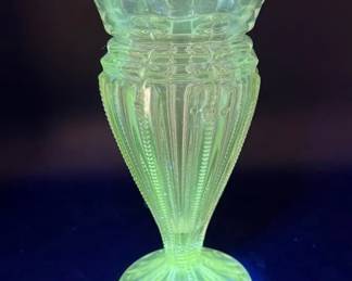 Antique Early American Pressed Glass EAPG Vase — Bryce, Higbee & Company, 1899–1907