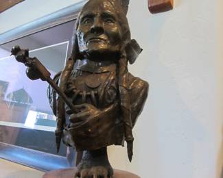 Bronze by Y.E Cheyno