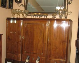 Salon Cabinet - Triple Door Front / Hessian Soldier Andirons