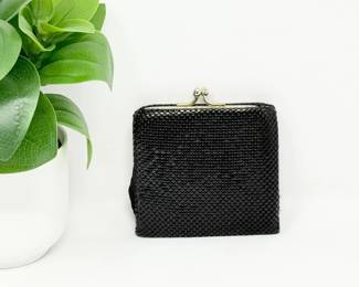 73 GlomeshTrifoldBlackMeshCoinPurse