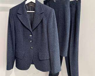 10 MarkShaleMarianoRubinacciNavyTexturedSuitSet