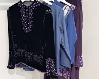 84 BlackVelvetShirtPlumEmbroideredTwoPieceSetwithNavyBlouses