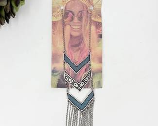 177 HardRockCafeChevronFringeNecklace