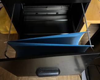 Lot 59: Filing Cabinet