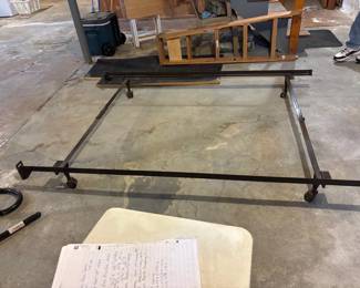 Lot 40: Bed Frame, Full Size