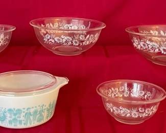 Vtg Pyrex Colonial Mist Bowls Amish Butterprint Casserole Dish