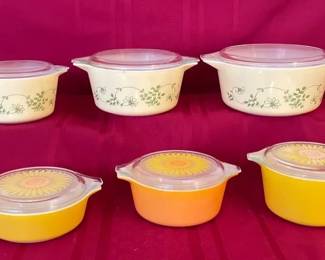 Vtg Pyrex Shenandoah YellowOrange Daisy Lid Nesting Casserole Dishes