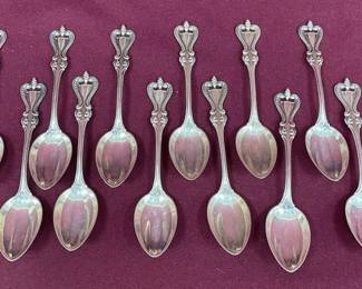 Sterling Silver Old Colonial Soup Spoon Set by Towle