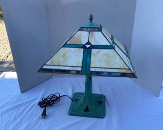 Green Stained Glass Lamp