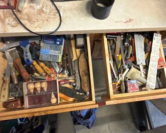 Workshop Hand Tools, Carving Chisels and Knives