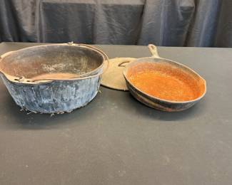 Cast Iron Dutch Oven with Lid and Skillet