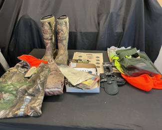 Hunting Apparel, Boots, Shooting Targets and Accessories