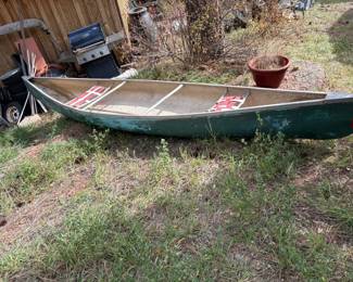 Montgomery Ward Model 27162 Fiberglass Canoe