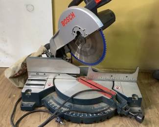 Bosch 12" Compound Miter Saw