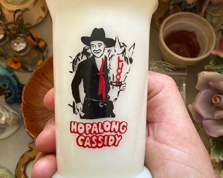 set of 4 Hopalong Cassidy milk glasses