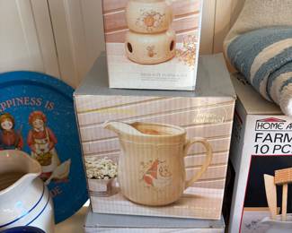 New inbox, international stoneware, marmalade pattern, pitcher, gravy, boat, and potpourri warmer