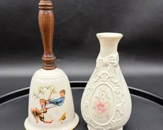 Gorham Norman Rockwell Bell and the Cameo Ribbon Vase