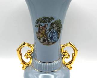 Abingdon Pottery Vase Model 520 Egg Blue