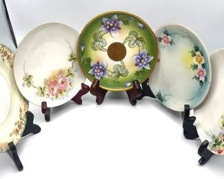 5 Vintage Decorative Floral Plates