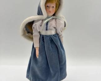 Knickerbocker Standard Doll Co. 8 12 Inch Doll with Plastic Stand