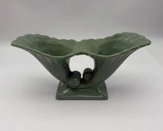 Abingdon Pottery Double Cornucopia Vase