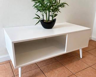 tv table