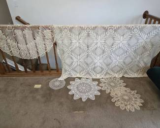 Crocheted Lace Tablecloths, Doilies  Runners Collection