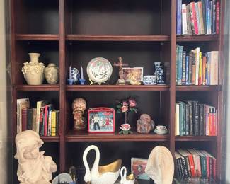 Books, sculptures 