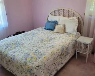 Full Size Bedframe with Wicker Headboard and Linens