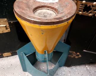 Practice bomb ashtray vintage