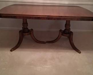 Georgian Mahoghany Double Pedestal Table w/ Pads and Leaves