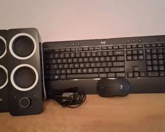 Logitech Lot (speakers, keyboard and mouse)
