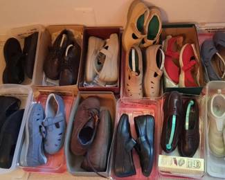 Ladies Shoes - size 5 & 6