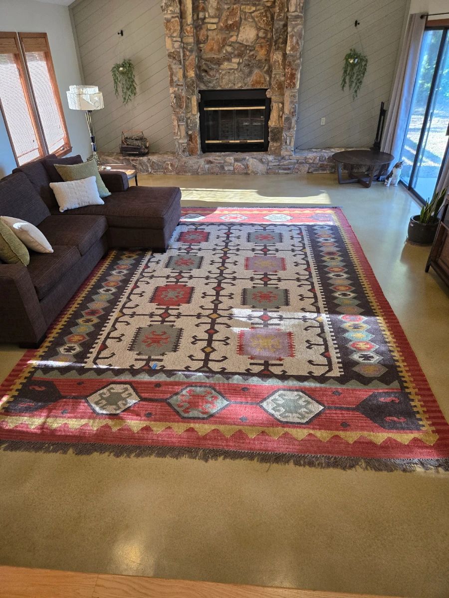 9 x 13 Wool Rug with pad