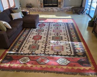 9 x 13 Wool Rug with pad