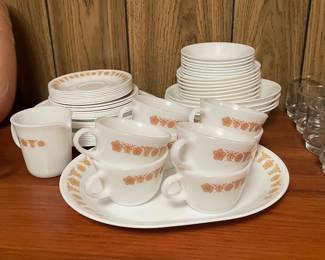 Vintage Corning ware, Butterfly Gold