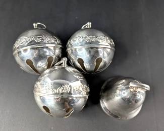 CT036 Wallace Silver Plated Annual Christmas Bells 1970s, Reed  Barton Bell